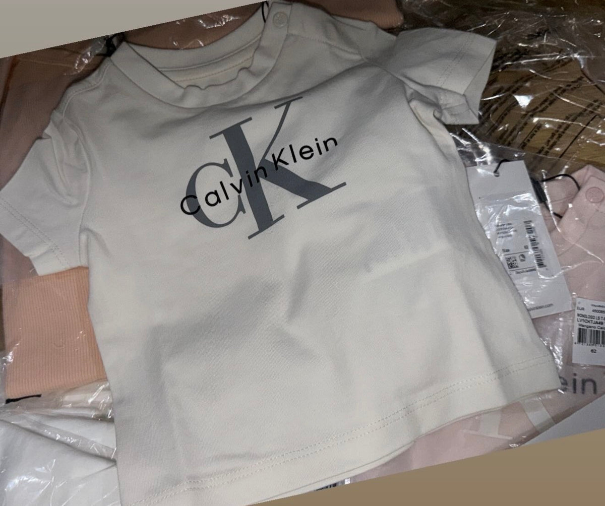 T-shirt Calvin